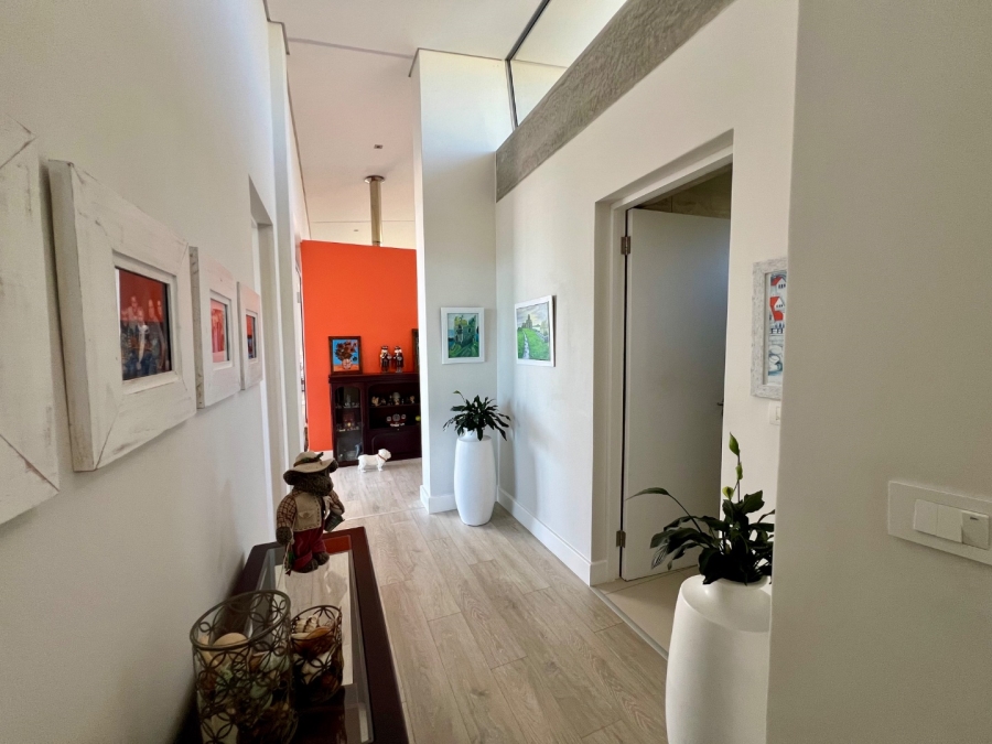 3 Bedroom Property for Sale in Oubaai Western Cape